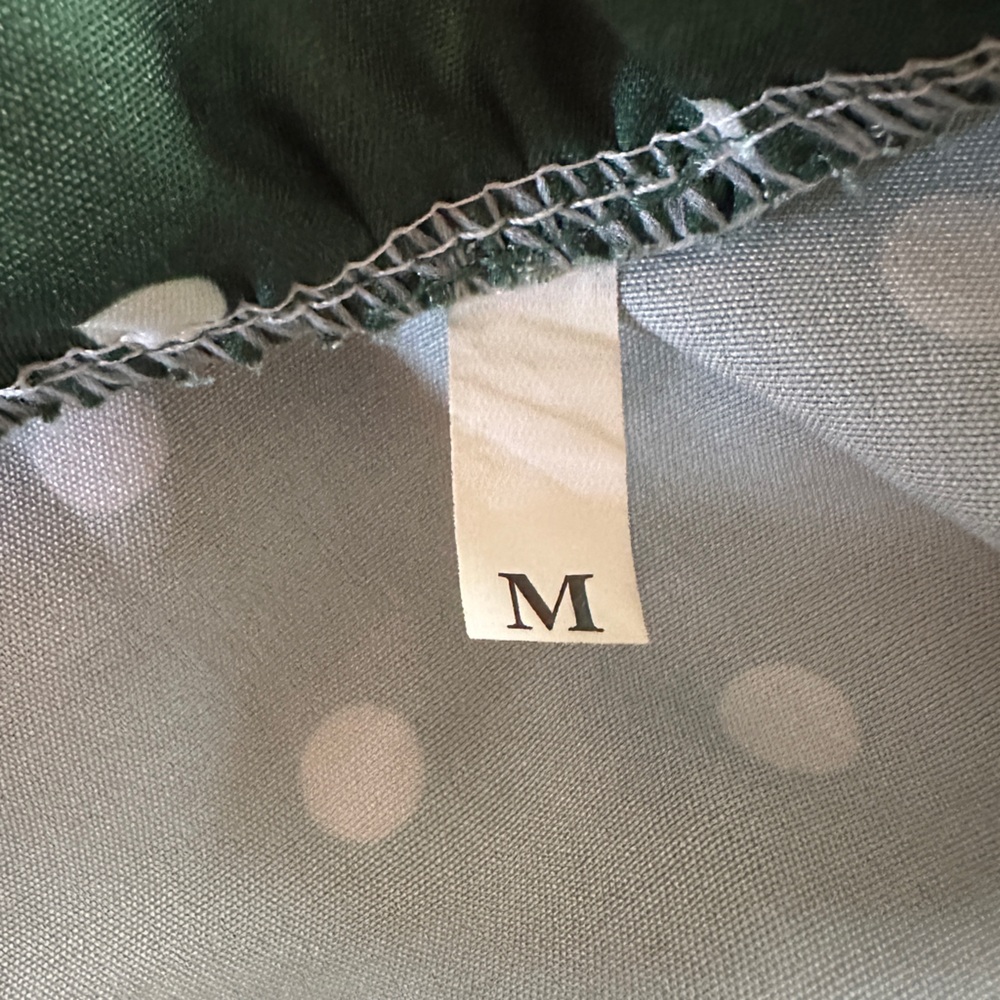 Green White Polka Dot Long Sleeve Blouse - Picture 5 of 5